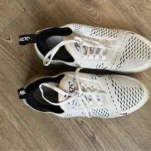 Nike Women’s Airmax 270s
